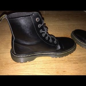Dr. Martens ‘Luana’ Combat Boots Faux Leather Sz 8